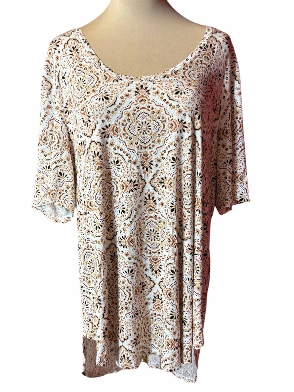 Cream Boho Medallion Paisley Print Scoop Neck Top Plus Size XXL